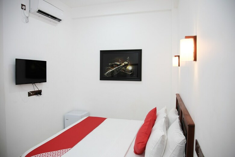 Oyo 495 H M C Hotel Leisure House