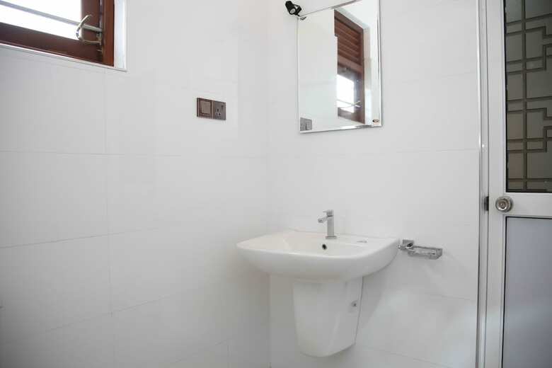 Oyo 495 H M C Hotel Leisure House