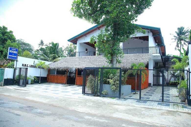 Oyo 495 H M C Hotel Leisure House