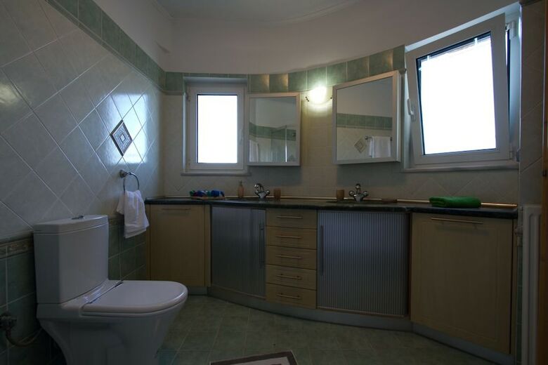 Villa Roula 5br