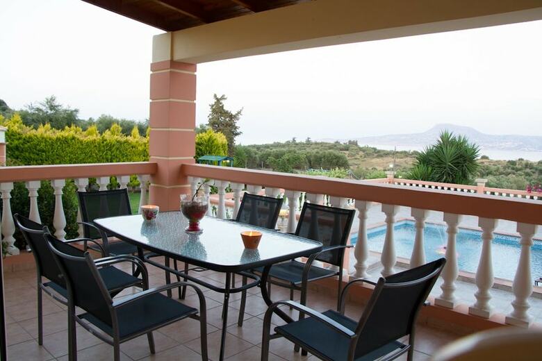 Villa Roula 5br