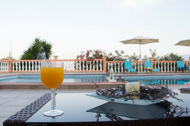 Villa Roula 5br