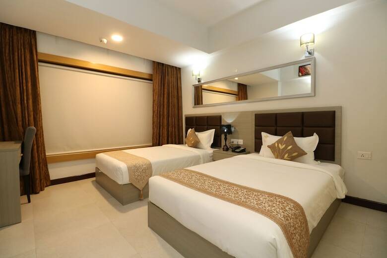 Aristocrat Hotel
