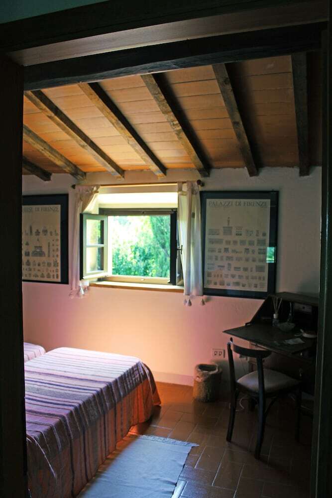 Hotel La Tinaia Del Glicine