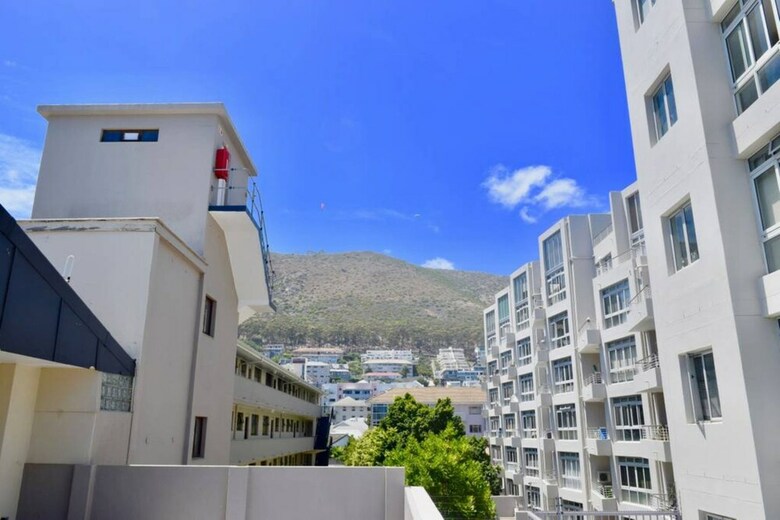 Apartamentos 2 Bedroom In Sea Point With Huge Balcony
