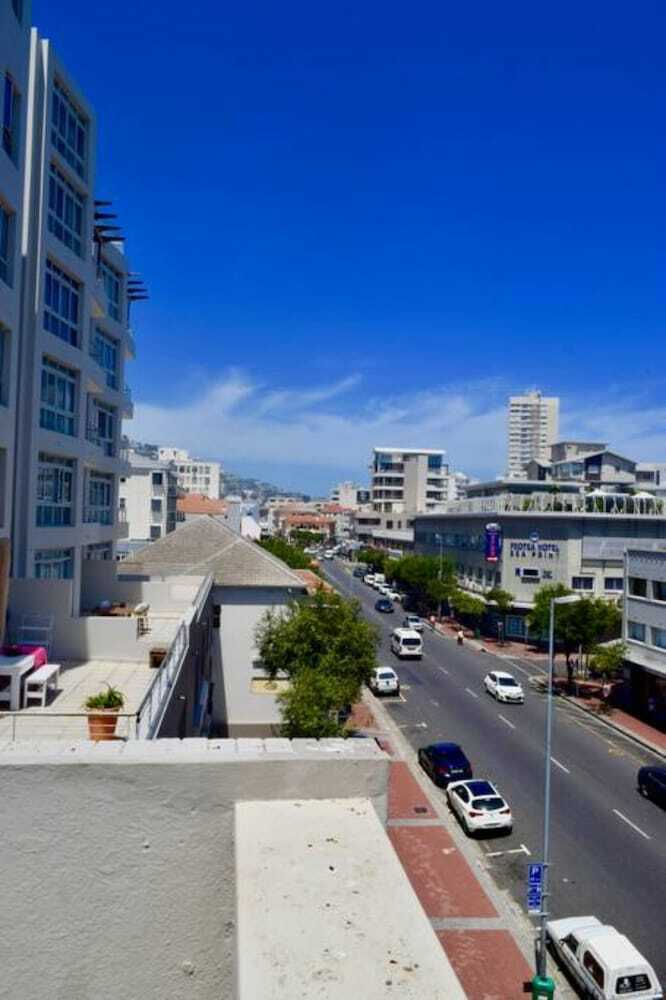 Apartamentos 2 Bedroom In Sea Point With Huge Balcony