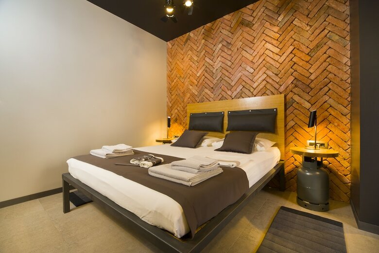 Hotel Split Industrial Design Rooms