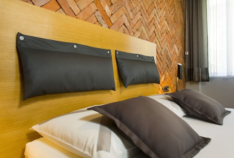 Hotel Split Industrial Design Rooms