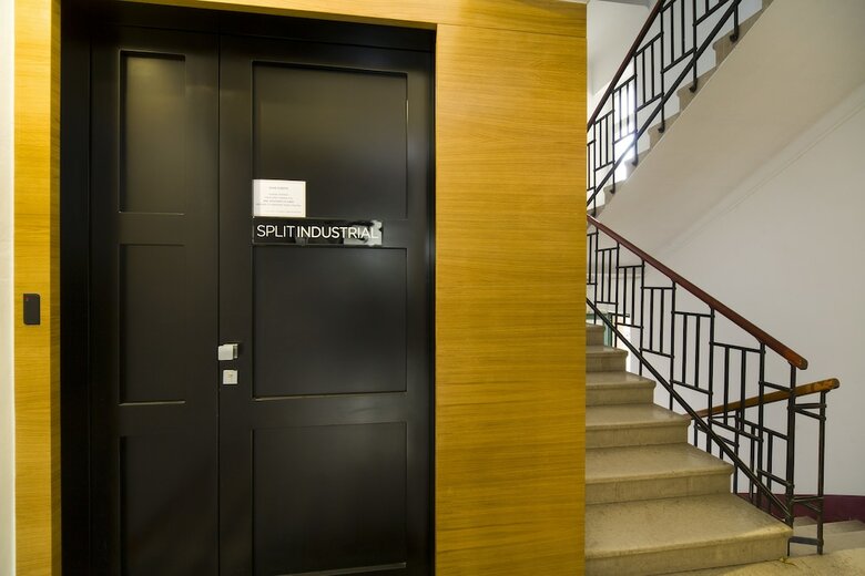 Hotel Split Industrial Design Rooms