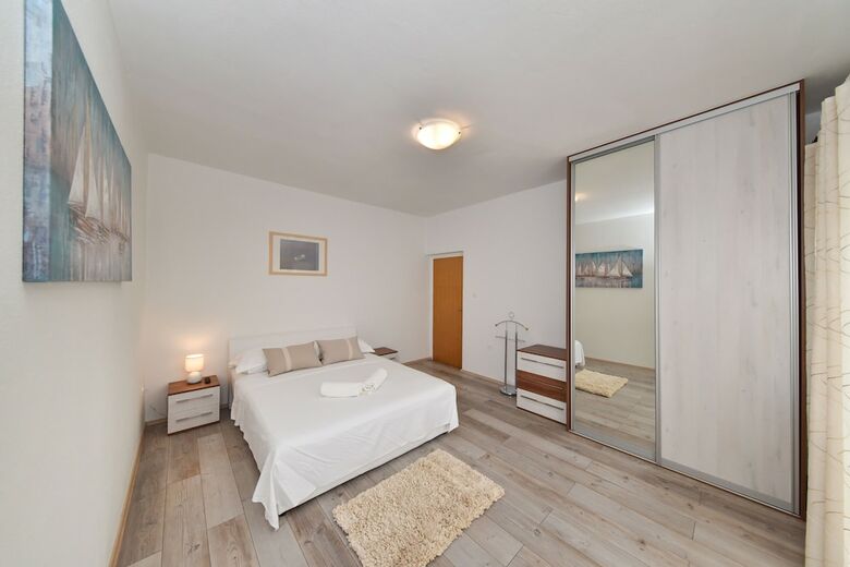 Apartments Marta