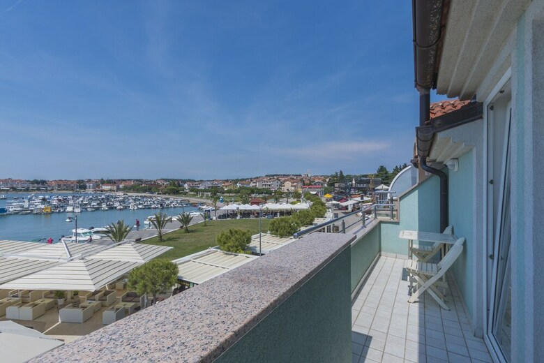 Apartments Riva