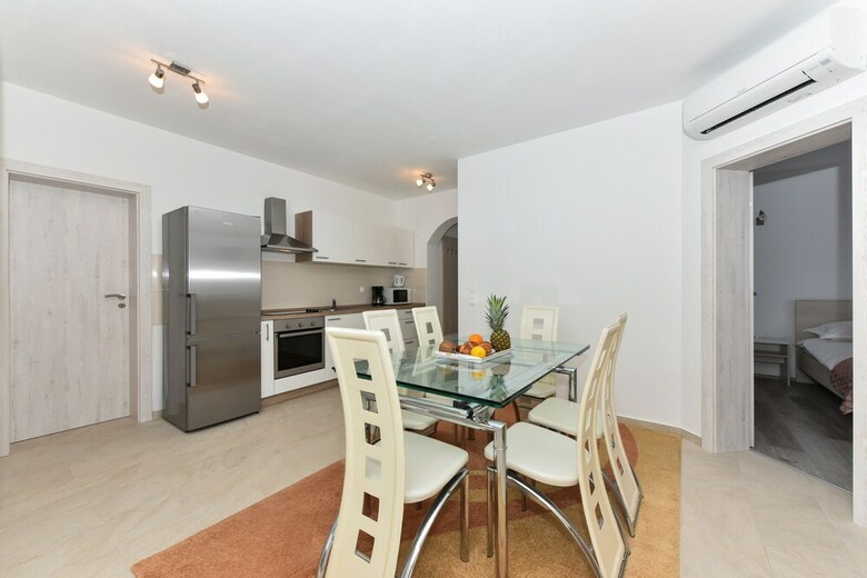 Apartments Ana