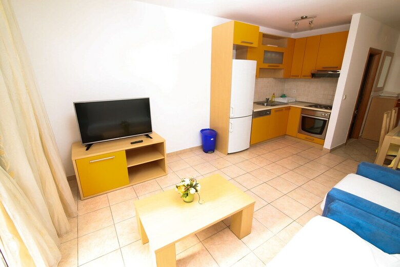 Apartments Mara