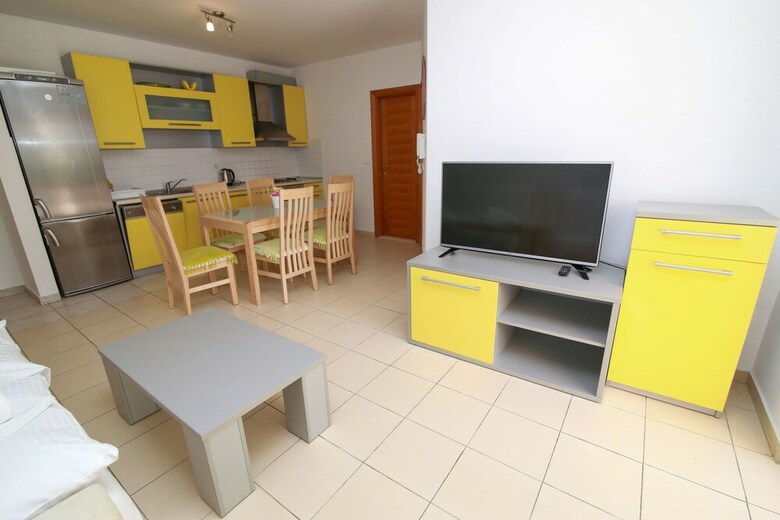 Apartments Mara