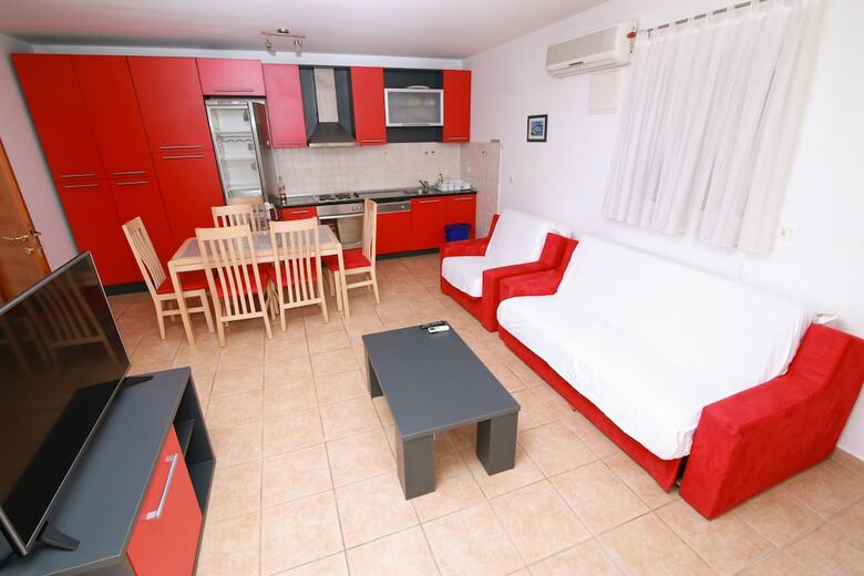 Apartments Mara