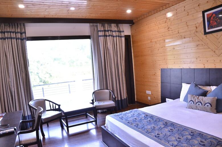 Hotel Coral River Resort