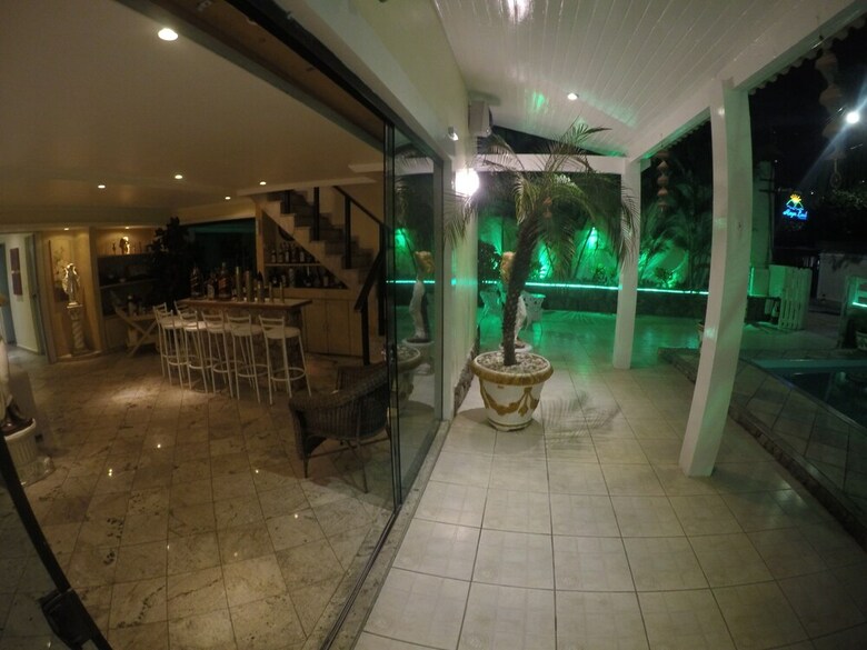 Hostal Pousada Rayer Land