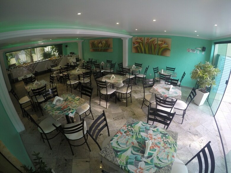 Hostal Pousada Rayer Land