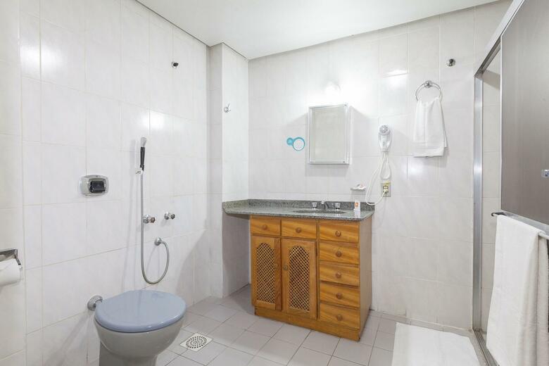 Tri Hotel Poa
