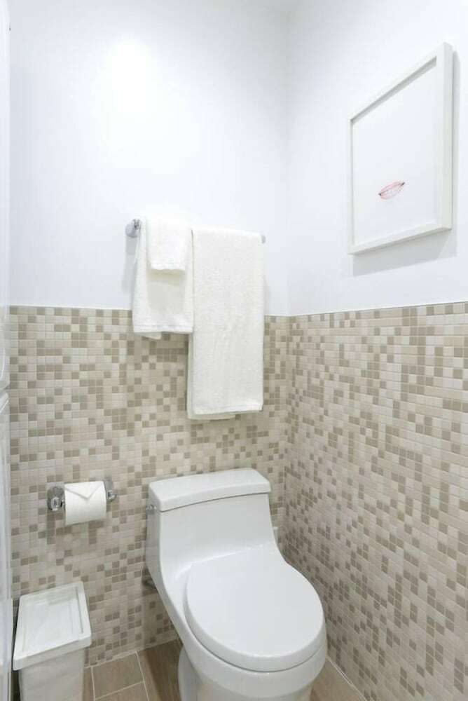Apartamentos Charming 2br/2ba Cottage - Close To The Beach