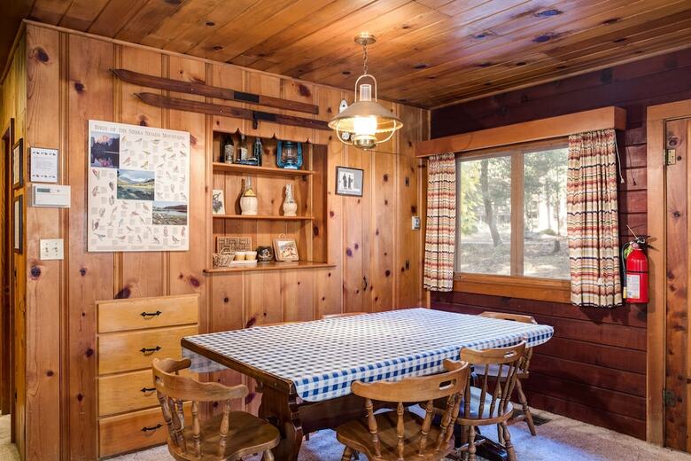 Creekside Cabin