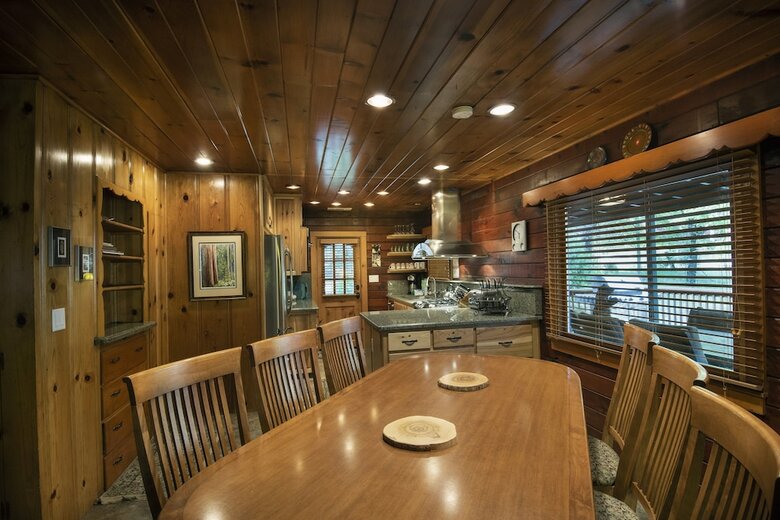 Sugar Pine Suite