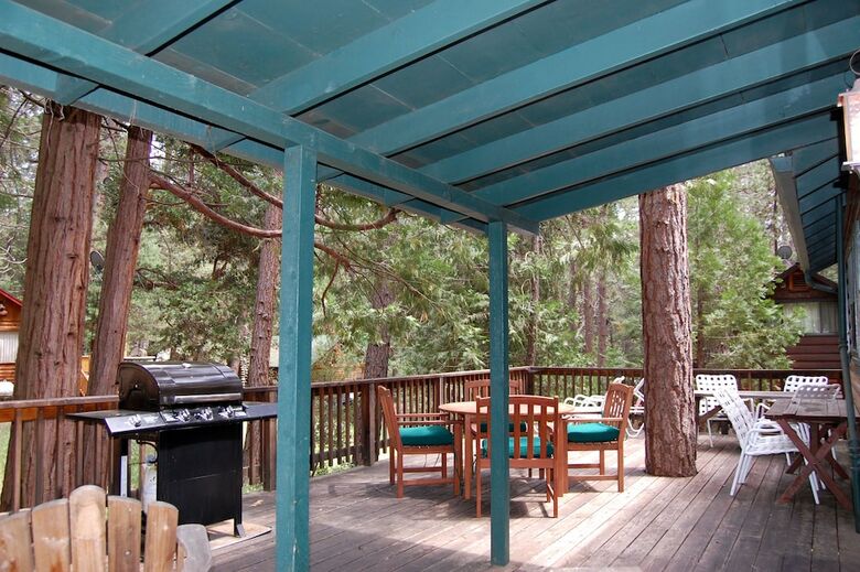 Hansen Cabin