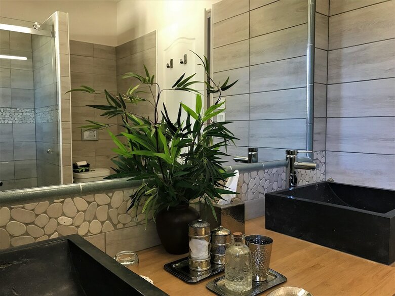 Hotel Les Jardins D'holi - Chambres D'h�tes