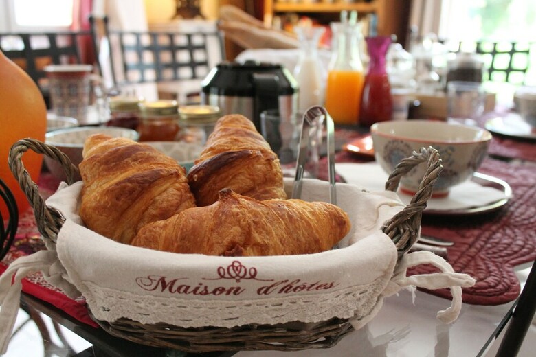 Hotel Les Jardins D'holi - Chambres D'h�tes