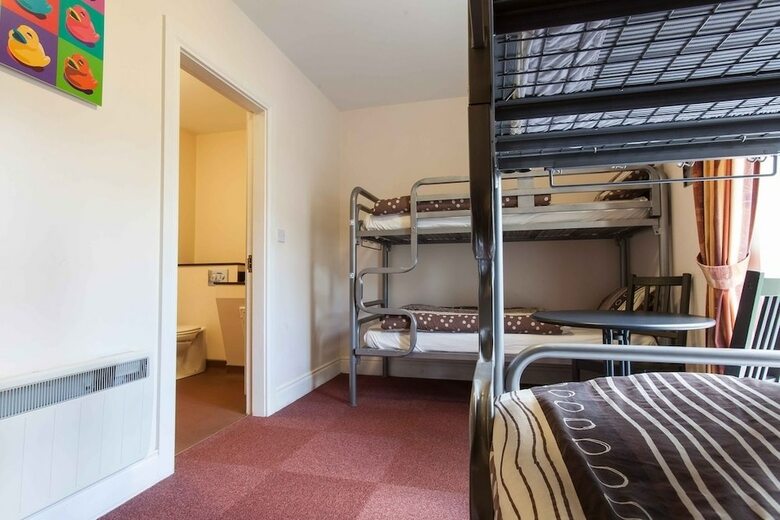 Hostal Rowan Tree Hostel