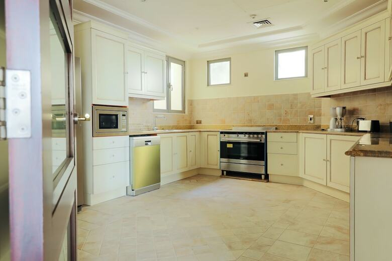 Villa Nasma Luxury Stays Frond D Palm Jumeirah