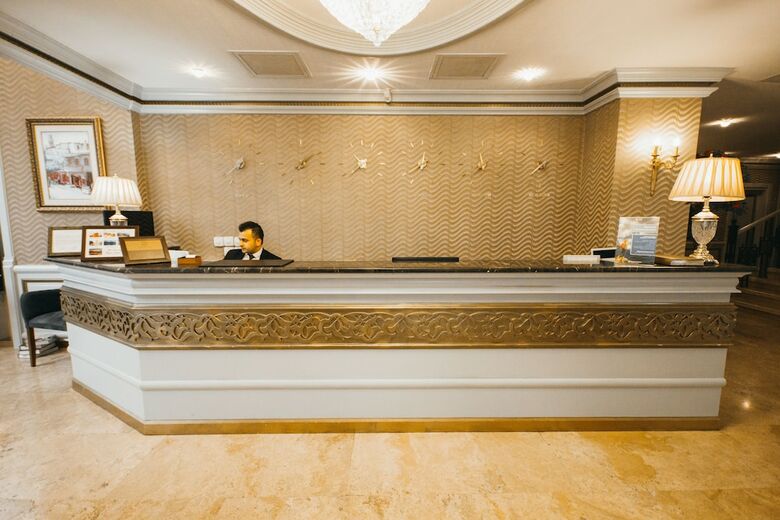 Hotel Sapphire Inn