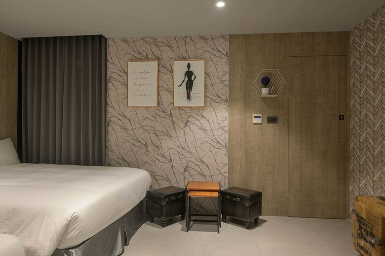 Fengjia K Hotel