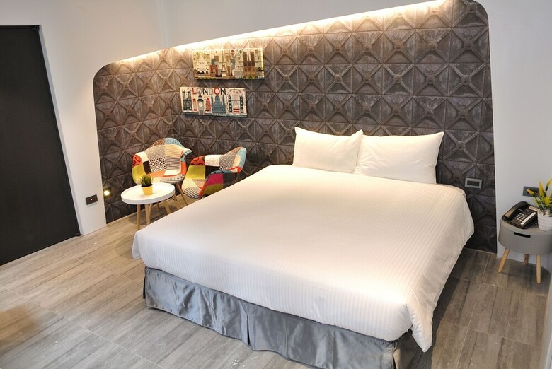 Fengjia K Hotel