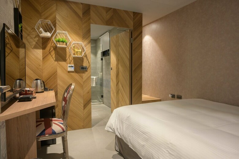 Fengjia K Hotel
