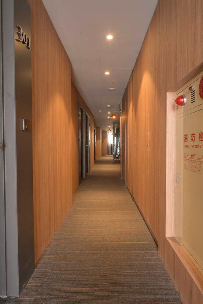 Fengjia K Hotel