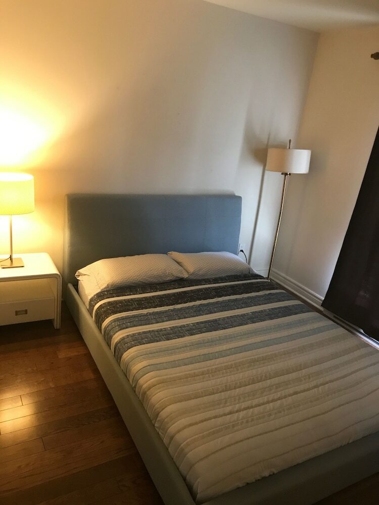 Laval Centre Apartment
