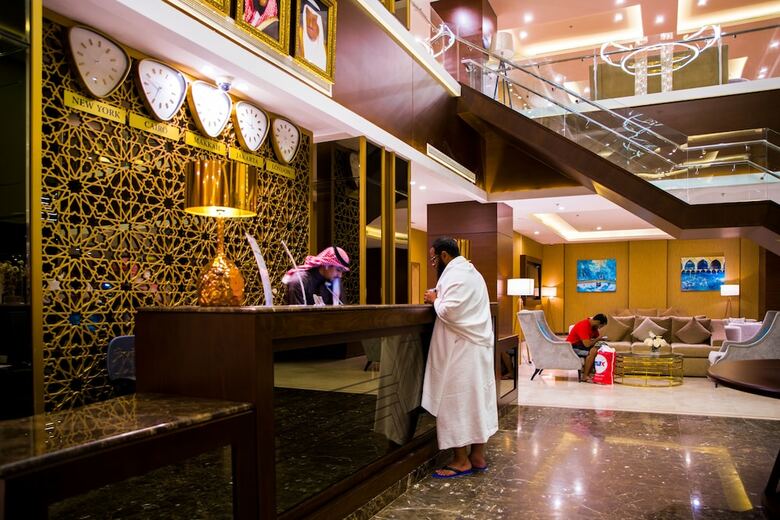 Al Murjan Crom Hotel
