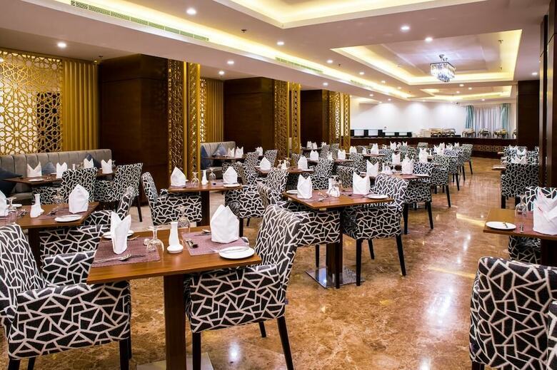 Al Murjan Crom Hotel