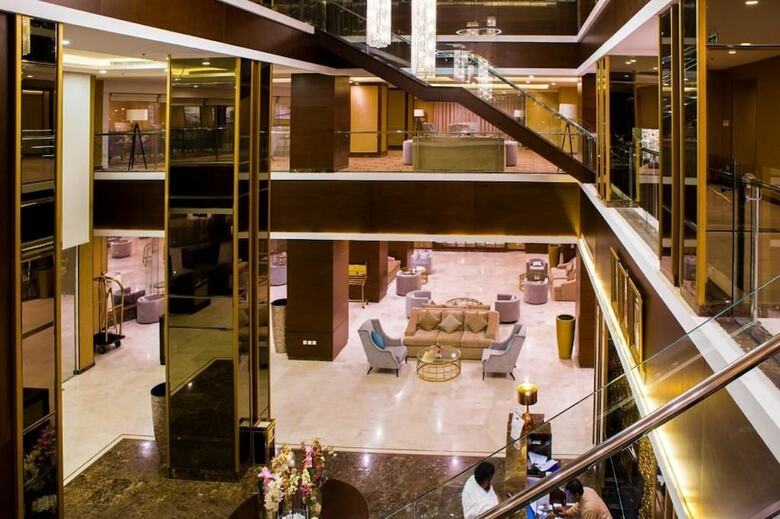Al Murjan Crom Hotel