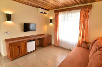 Hotel Los Lagos Spa & Resort