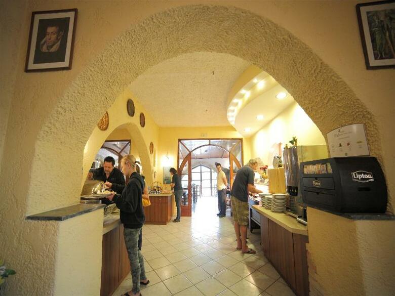 Hotel Erato