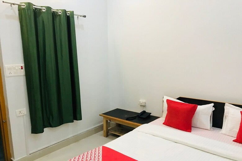 Hotel Oyo 23054 Vishal Residency Barkot