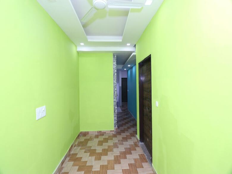 Hotel Oyo 26119 Krishna Guest House