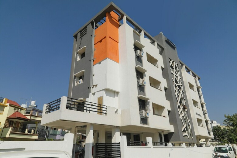 Hotel Oyo 18305 Trance Hospitality Services