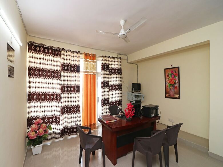 Hotel Oyo 26869 Taj View Pent House