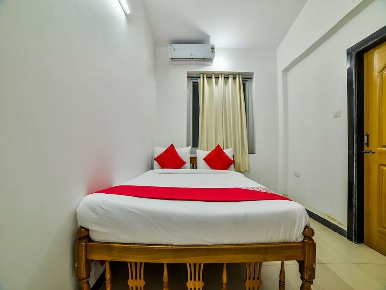 Apartamentos Oyo 28305 Sunset Holiday Homes
