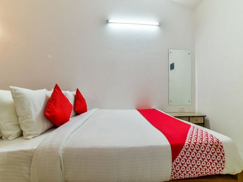 Apartamentos Oyo 28305 Sunset Holiday Homes