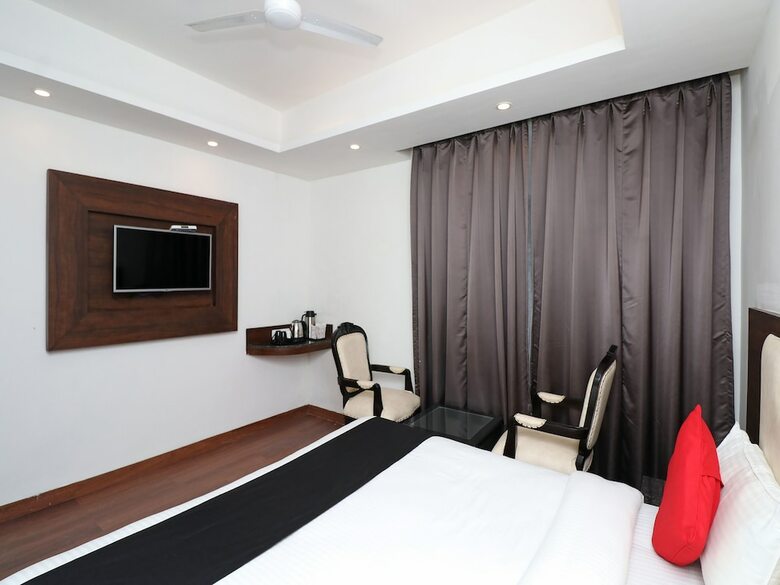 Hotel Capital O 26634 Grand Sm Regency