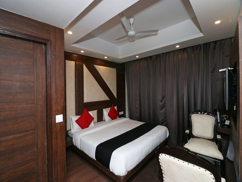 Hotel Capital O 26634 Grand Sm Regency